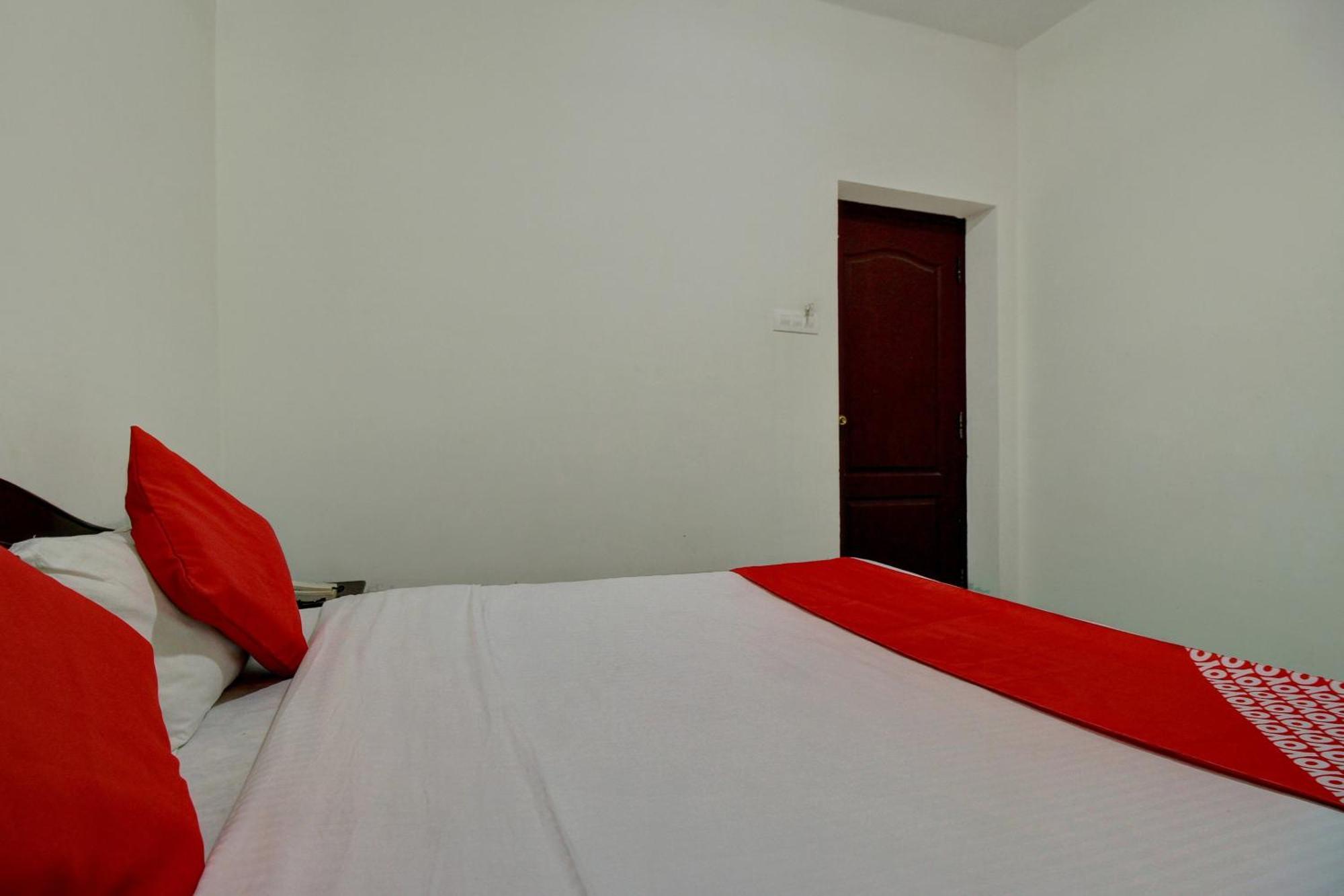 Hotel Rj Inn Kodaikanal Eksteriør billede
