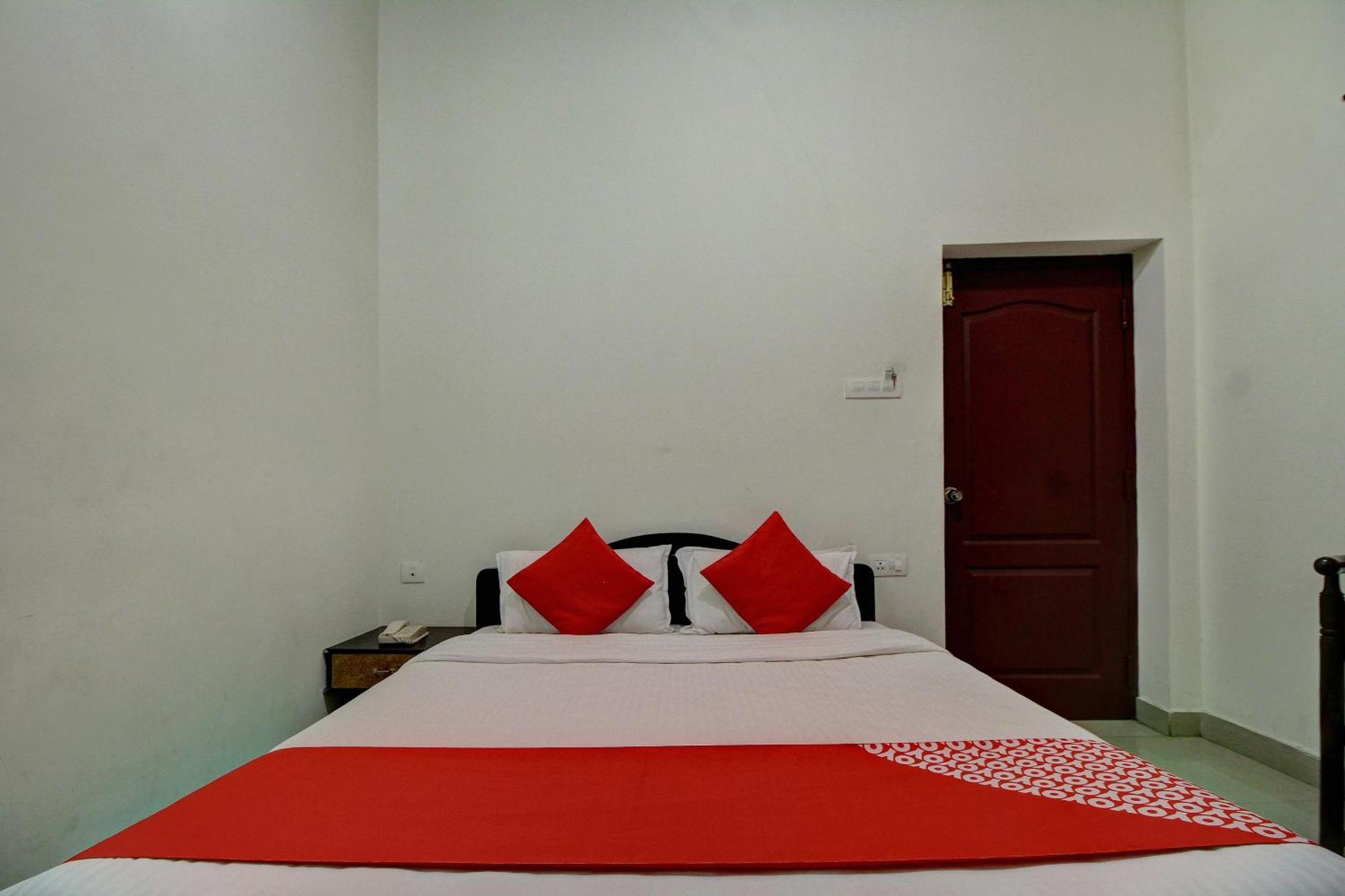 Hotel Rj Inn Kodaikanal Eksteriør billede